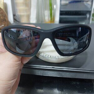 Foster Grant Sunglasses Black Red Multi Toned Colors